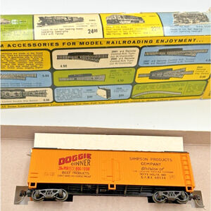 AHM HO Scale Doggie Dinner GARE 60224 Refrigerator Train Reefer Car 5296D READ